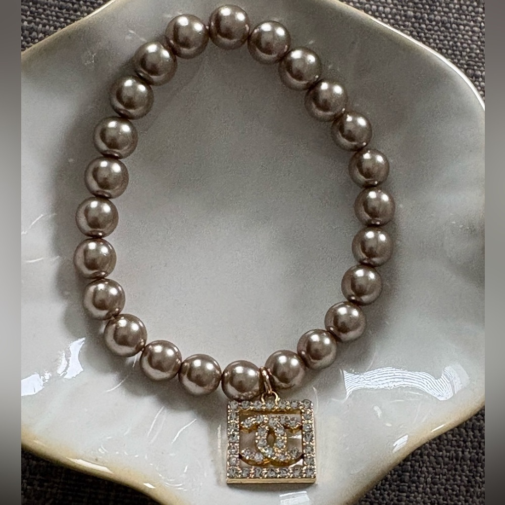 Elegant Pearl Bracelet with Gold Charm HANDMADE